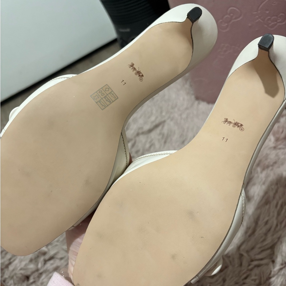 Coach Women's Margot Heels - Picture 3 of 5